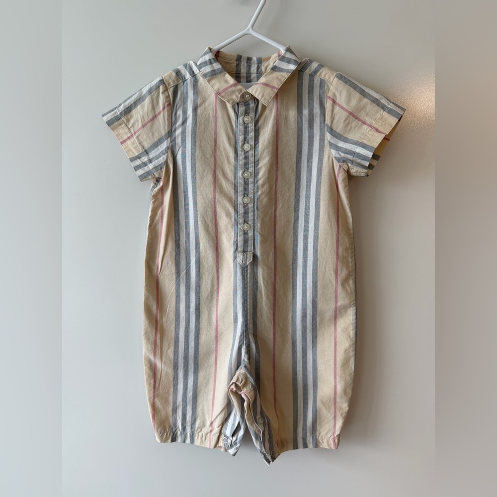Burberry Beige and Gray Striped Kids Pajama Set